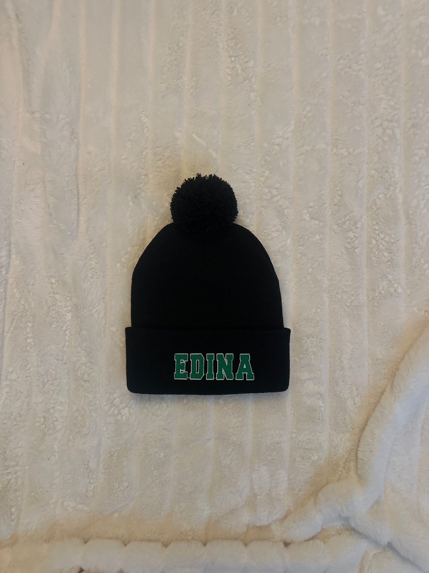 Black Pom hat green Edina