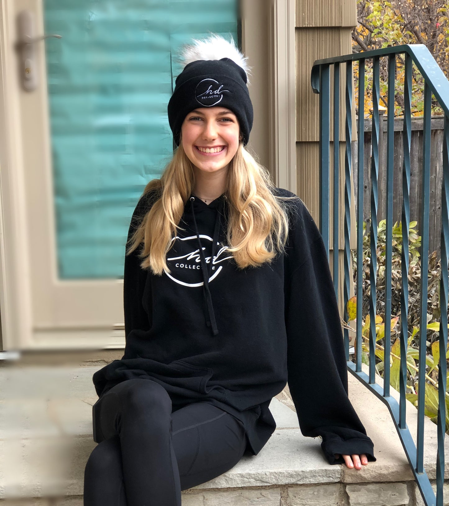 HD Black Hat w White Lg Pom or Black Lg Pom