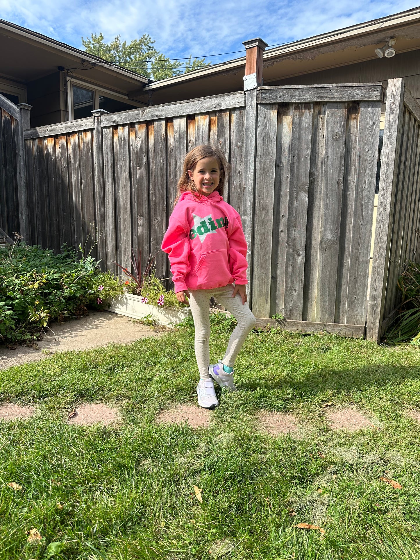 Youth Neon Pink Star Edina